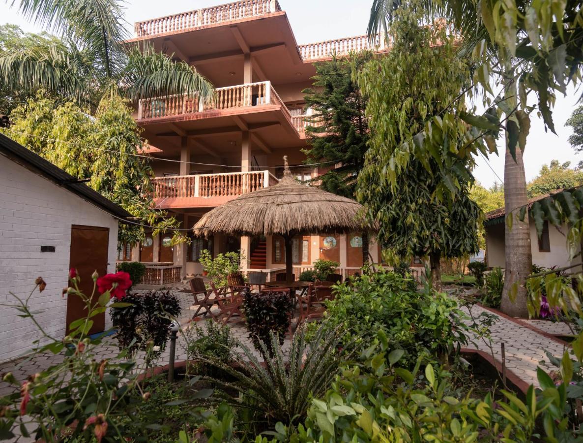 Eden Jungle Resort Саураха Екстер'єр фото